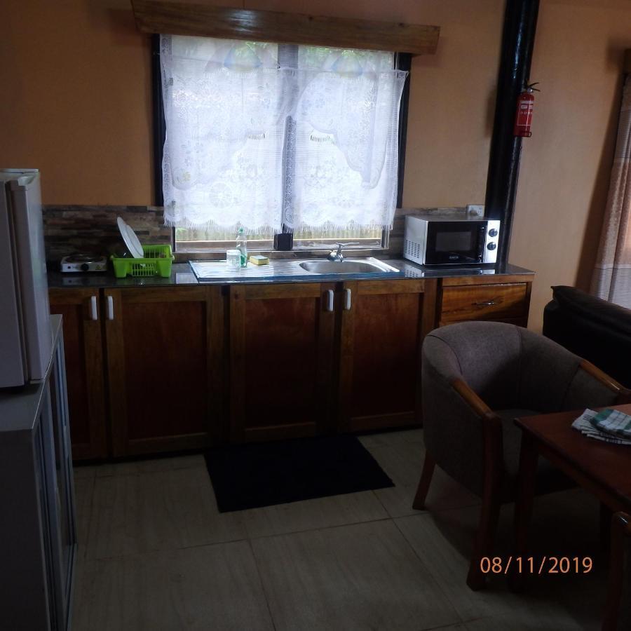 Classixx Inn Nausori Exteriör bild